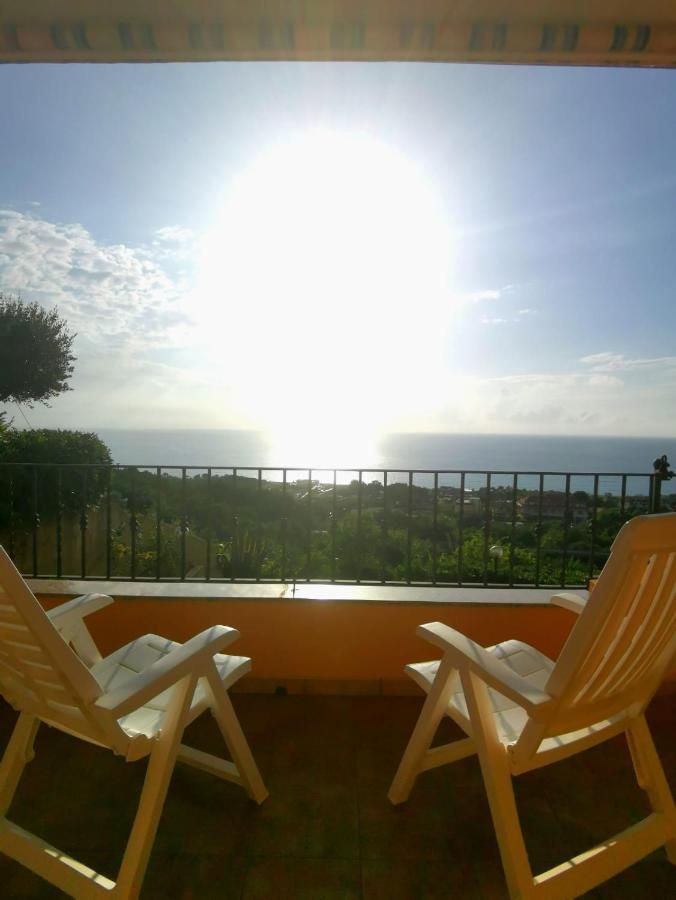 Appartamento Baciati dal Sole Zambrone Esterno foto